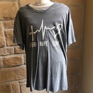 XL Gray t-shirt